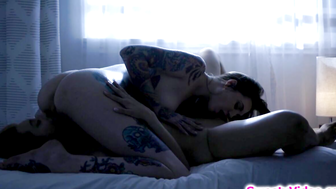 Busty lesbian dovefucking her girlfriend