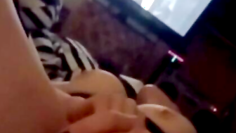 meinen Schwanz beim Porno abgewichst