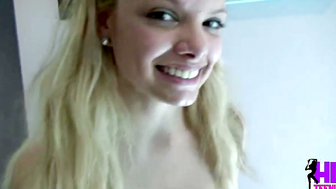 Little Taylor with natural tits teasing while workout