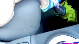 Little Bailey Masturbate Pussy with dildo in Car