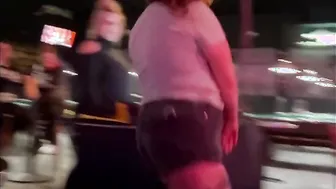 ButtPlugBetty- White sluts Twerks