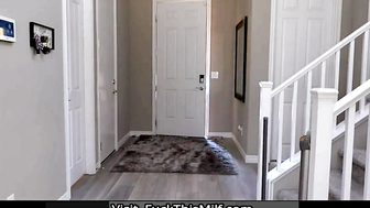 Stepmom Having Threesome With Step Daughter