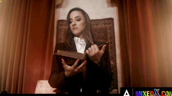 Fierce Passion Amirah Adara Takes Control of Zazie Skymms Pleasure