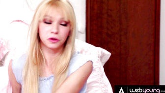 KENZIE REEVES LESBIAN PLEASURES!