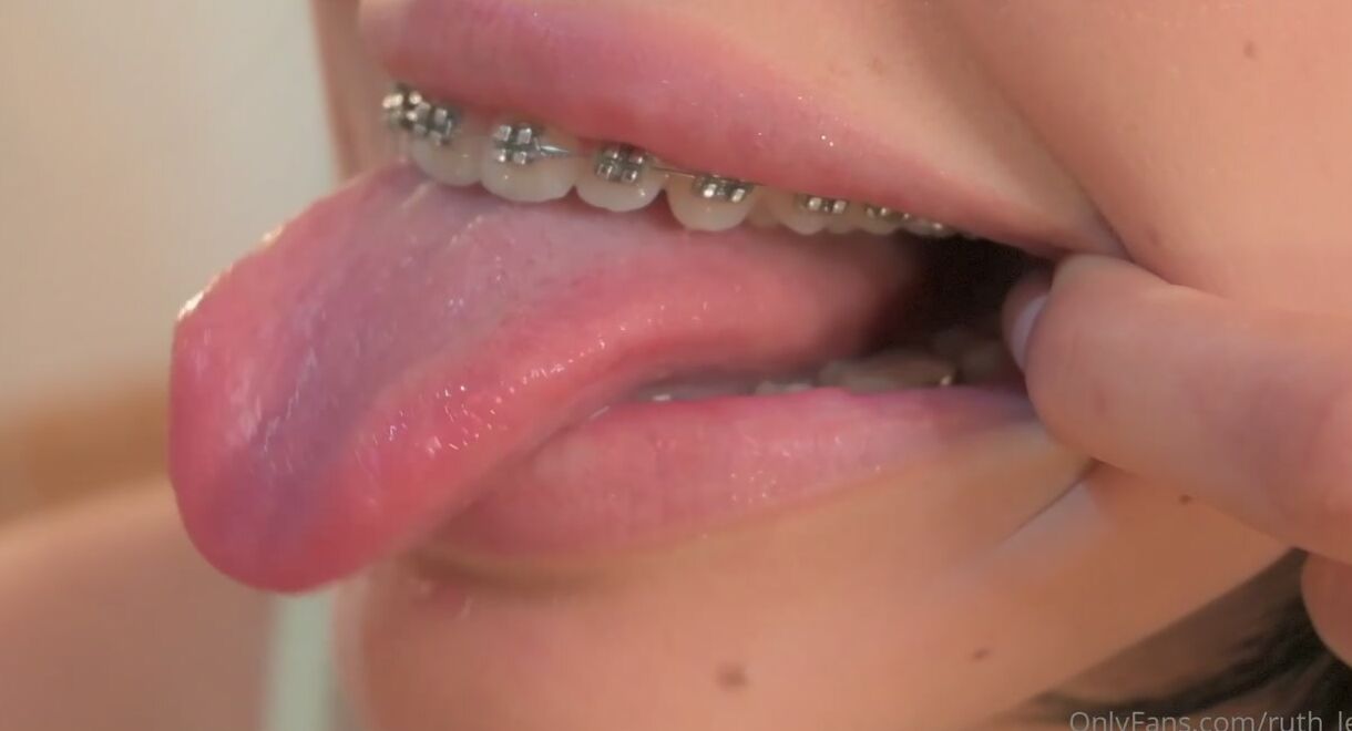 Ruth Lee Braceface Latina Juicy Lips Closeup Mouthplay OF 3 Min