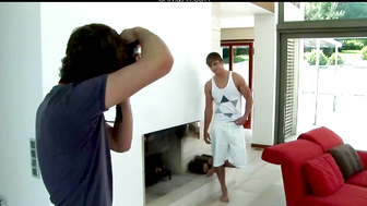 Mick Lovell Photosession Video