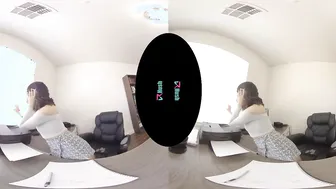 VRHUSH Hispanic tutor Isabella Nice is craving some penis