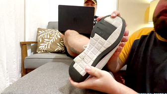 Incredible Nemo Licks Matts Feet To Sensation
