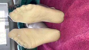 Golden porn video – Nylon turf job golden pantyhose tights pose huge cummed
