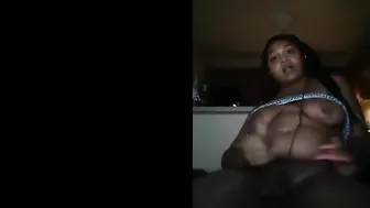Men Open your Mouth So she Shoot her Load into