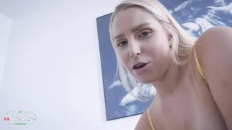Stiefsohn fickt ihre blonde Mutter