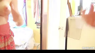 Natural amateur Laura Brooks shows off her new sex toys