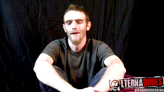 Petite Gay Willy Wiggles Fits Huge Dildo Into His Asshole