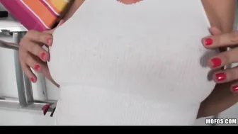 NAUGHT HUGE TIT BLONDE FINGER FUCK HER BUTT AND CUNT