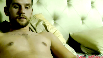 Fill porn video – Stroking the big swollen cock of straight dude Brian Younger to fill my mouth with hi
