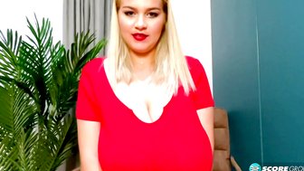 Erin Star: Topheavy Top Tester