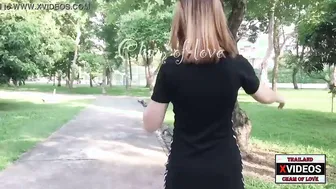 สาวไทยโชว์หีนอกสถานที่