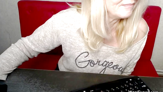 Blonde amateur MILF with glasses