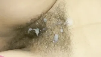 CUMSHOTS INTO EX-WIFES UNSHAVED CUNT OLD MILF MILK BOOTY HOOTERS AND FACE