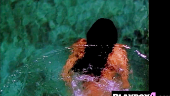 Big tits Asian babe posed totally naked