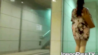 Beautiful Japanese hotties moaning and pissing in public
