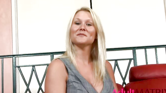 Juliana Jolene Playing With Her Pussy