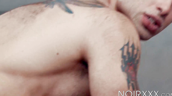 Hard DeAngelo Jackson shoot his cum into photographer Lucas rear