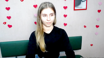 Amateur Ukrainian babe chats on webcam