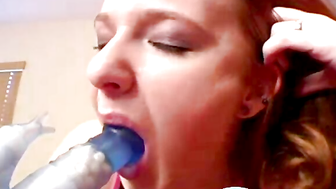 Teen camgirl shows her toy