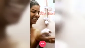 Trichy college chick showing her hooters inside tape call (part:6)