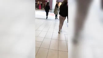 Blonde Teens with Voluptuous Booty Walking
