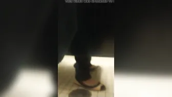 Women Farting porn video – Understall peeing farts