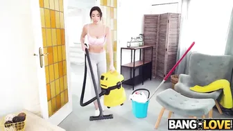 Anal with the Crazy Maid Clea Gaultier
