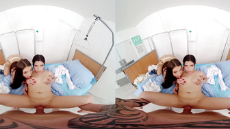 She Begs Her Doctor to Fuck Her - Virtual Real Porn