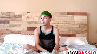 Skinny gay talks in an interview before pleasuring himself
