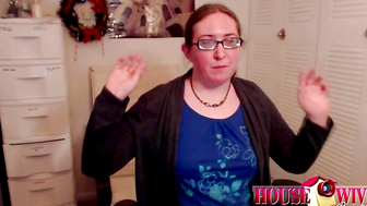 Lady_Luna Puts on a Show