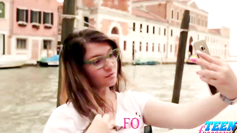 Nerdy Chick LyzMania Gets Naughty