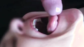 REAL PENIS HOE - PRIVATE AMATEUR GETTTING SOME PENIS