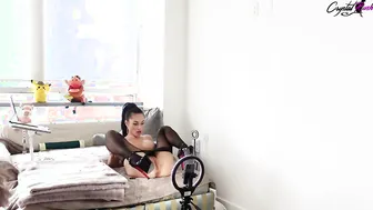 sexy Gigantic Titted Masturbates Twat with Oil on Web Cam to