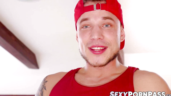 Czech babes Josephine Jackson and Ale Danger seduce a hung dude into threeway
