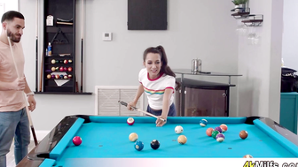 Playing pool with beautifl MILF Freya