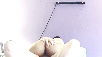 YELLOWBONE WITH A FAT ASS RIDING MY FAT WHITECOCK