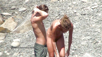 Nude Beach Dreams - These swinger wifes love to be naked and fucked
