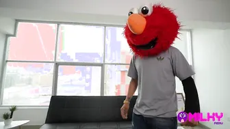 Bunny Jazmin and her first anal with cummed...Elmo is cool