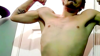 Hot guy unloads his balls in front of guys