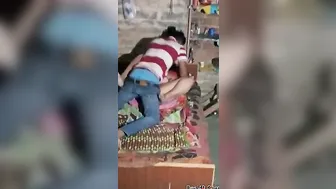 Shasu ma niche soi rahi our sarhaj ko khat par
