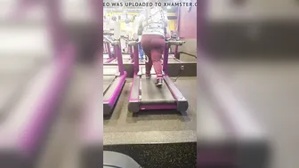 pigeon toed monster