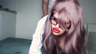 Gigantic Bouncing Jugs Seduce to Fucked at Work
