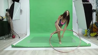 Big Tit dark haired flexible Beauty Nicole Smith