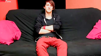 Cute Emo Boy Andy Wanks Out His Wad - Andy Kay 2